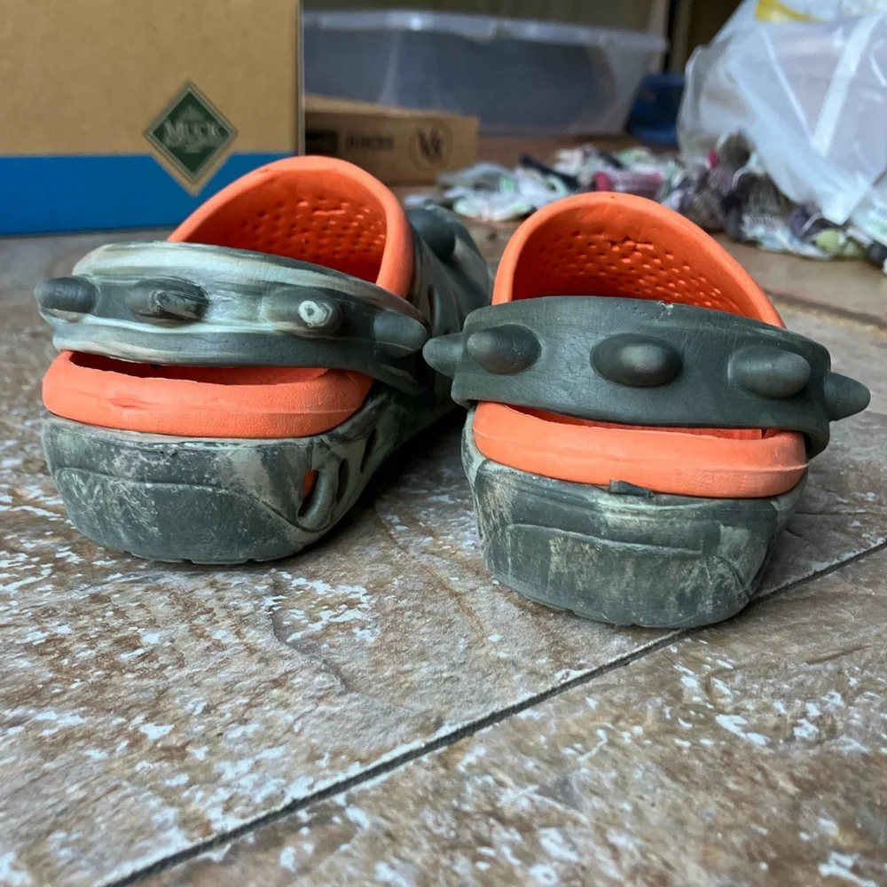 alligator croc style kids shoes